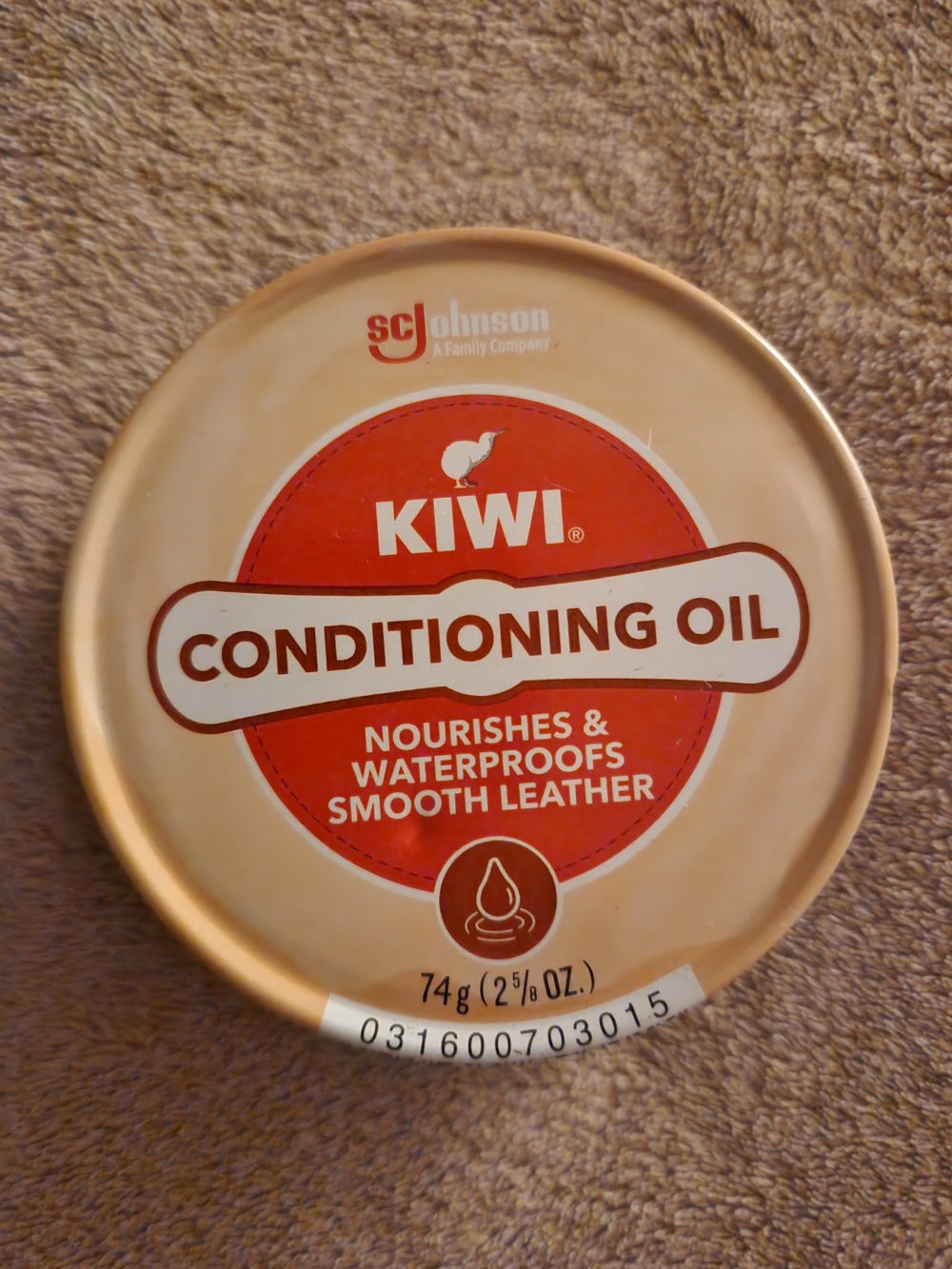 Kiwi Conditioning Oil Tin - Red and Gold